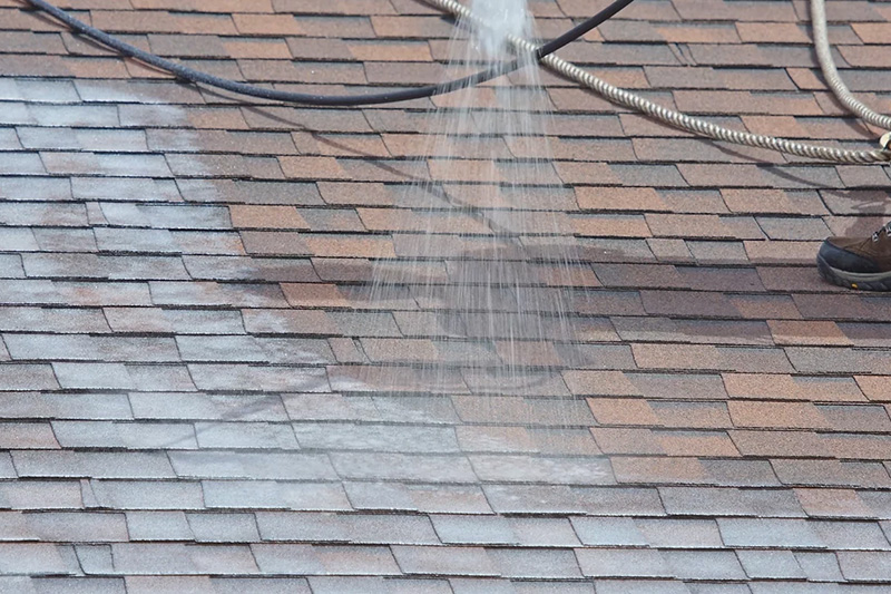 Residential-Roof-Cleaners-Tacoma-WA