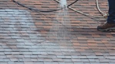 Bainbridge Island roof restoration team in WA near 98110